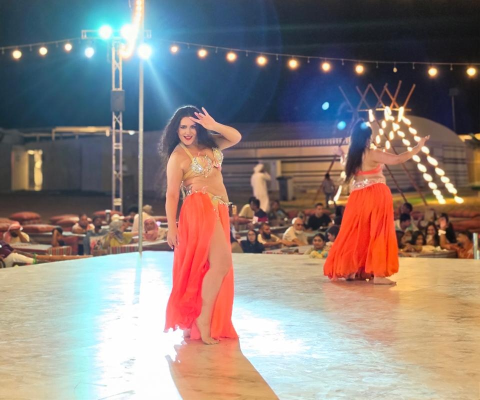 Dubai Desert Camp BBQ Dinner & Live Entertainment